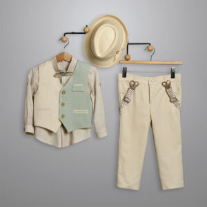 Βαπτιστικό κοστούμι της εταιρείας New Life Garments.